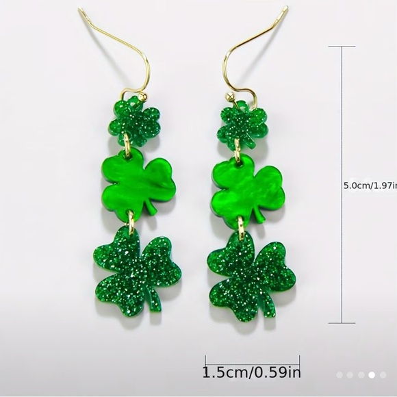 Green Clover Drop Dangle Earrings St Patrick’s Day Jewelry - Picture 2 of 2